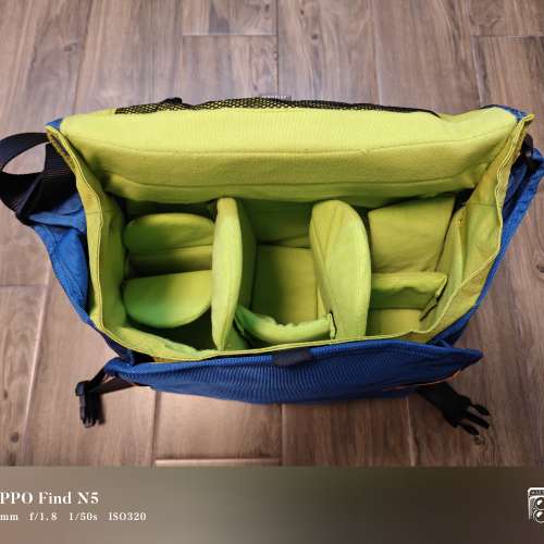 Crumpler Seven Million Dollar 相機包