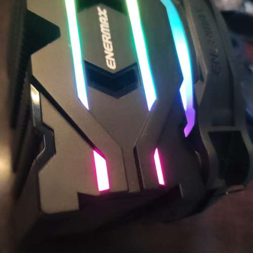 安耐美ENERMAX ETS-F40 ARGB空冷散熱器