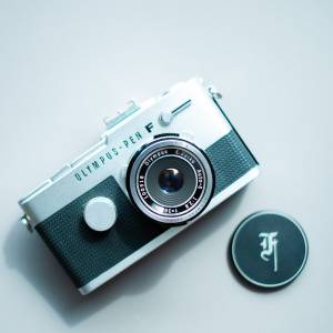 Olympus Pen-FT Camera with e.zuiko 38mm f2.8 Lens pancake lens