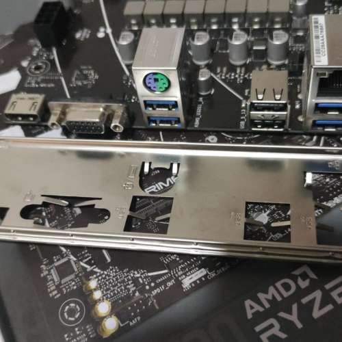 AMD Ryzen™ 5 8400F連 PRIME A620M-K micro-ATX 主版 有保養