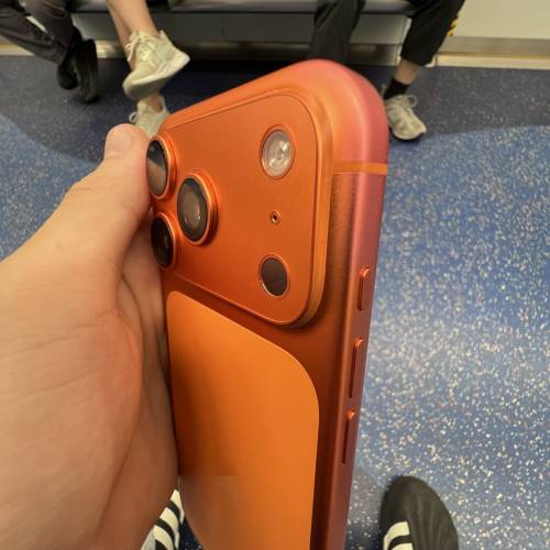 港版 iphone17pro 有盒 256GB