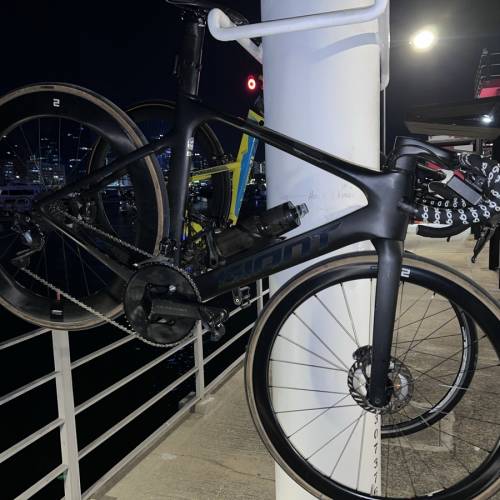 急放Giant propel 公路車Msize road bike