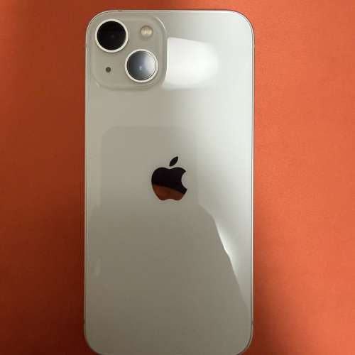 賣95%新 Apple iPhone 13 白色256GB，冇花冇崩,行貨機