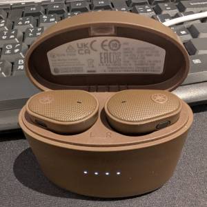 yamaha tw-e5b true wireless earbud