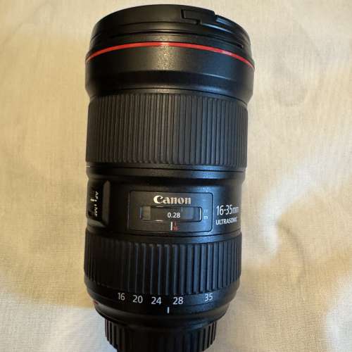 Canon EF 16-35mm f/2.8L III USM