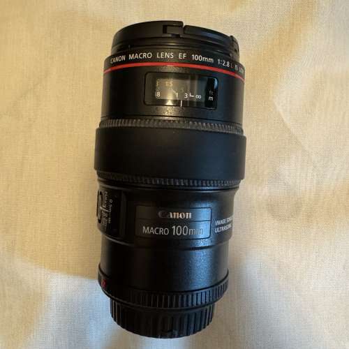 Canon EF 100mm f/2.8L Macro IS USM