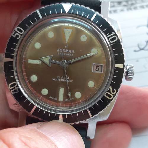 60年代產瑞士制36mm不連巴的膠面上鏈