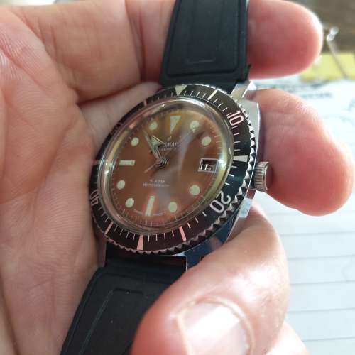 60年代產瑞士制36mm不連巴的膠面上鏈