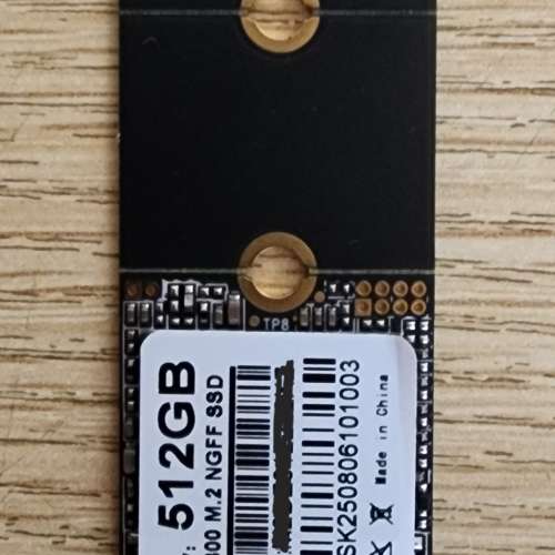 SK--800 M.2 NGFF SATA 固態硬碟 512 GB