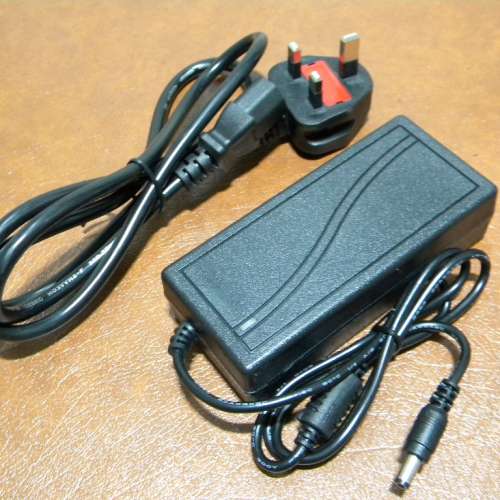 12V 5A 24V 3A 36V 2A 48V 1A 火牛 高效率開關式 多國安全認證 Magic TV 適用