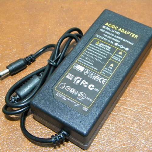 12V 5A 24V 3A 36V 2A 48V 1A 火牛 高效率開關式 多國安全認證 Magic TV 適用