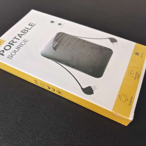 全新未開封 W&P Wellpower 便攜式 充電寶 尿袋 10000mAh 自帶雙線 1 x Type-C + 1 ...