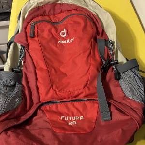 Deuter future 28 登山背囊
