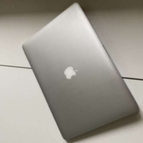 90%新 MacBook Pro A1398 15吋 2015 I7 16gb 蘋果舊機皇