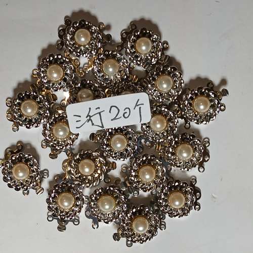 清理存貨平售， 一手 100個 兩行/三行 珠鏈扣，日本進口舊存貨，diy 配頸鏈用，全...