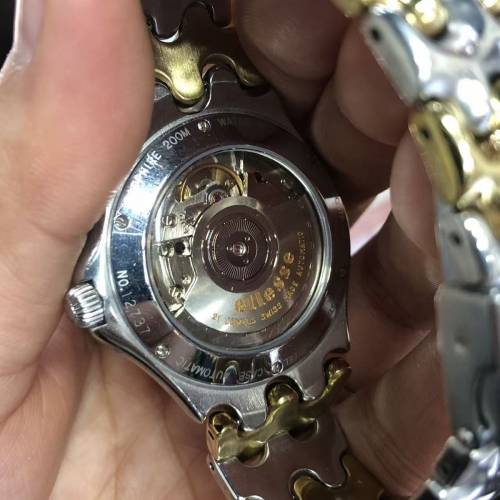 艾力土(ellesse)全自動手錶