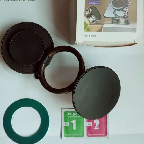 真空吸附手机支架