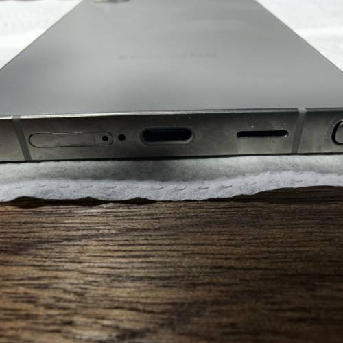 Samsung 24 Ulta行貨