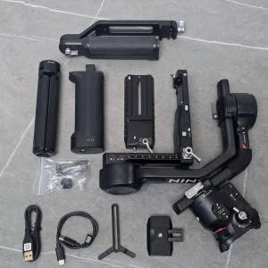 DJI RS 4 Pro 穩定器