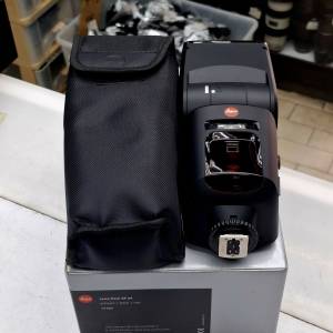 LEICA FLASH SF64 LIKE NEW FULL SET