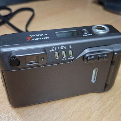 Kyocera T Zoom ( Yashica T Zoom) 菲林相機