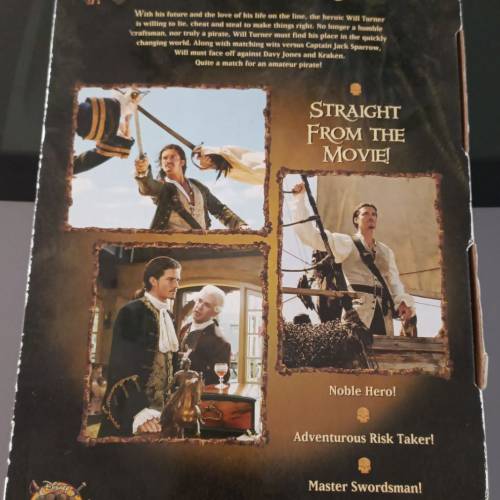 海盗王figure,超過10寸高，收藏多年，外表盒残舊有損，清位放售$280