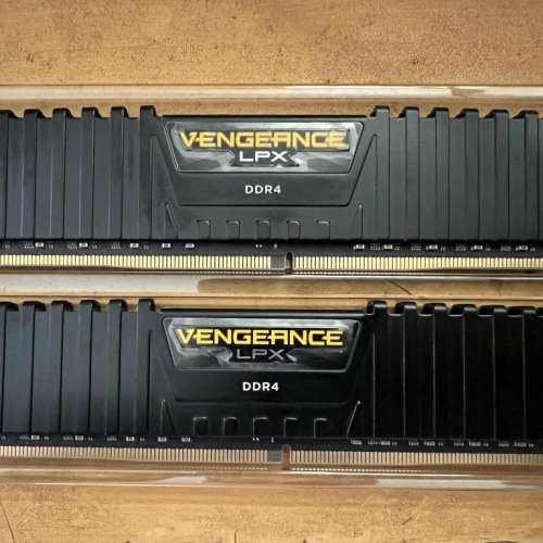 Corsair Vengeance LPX DDR4 16gb x 2 = 32gb 3600c18