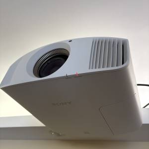 出售: Sony VPL-VW360ES(原生4K投影機)