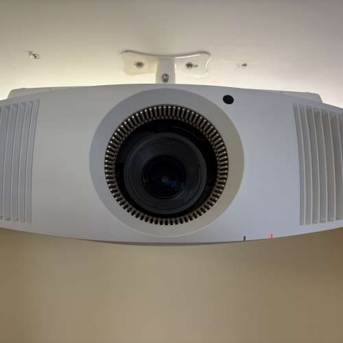 出售: Sony VPL-VW360ES(原生4K投影機)
