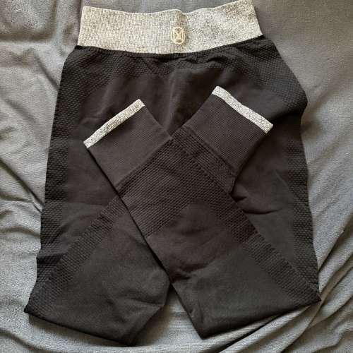 瑜伽修身Leggings