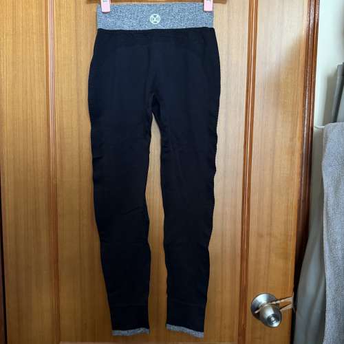 瑜伽修身Leggings