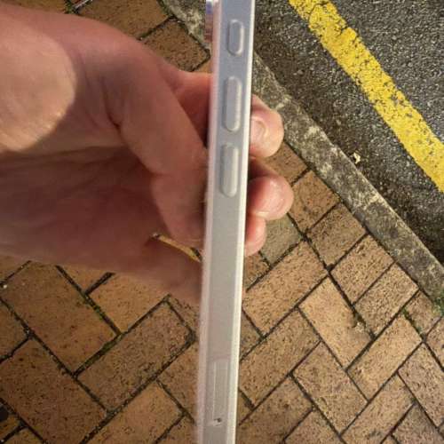 iPhone 16e 128gb 港行 100電