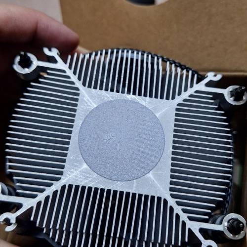 AMD Wraith Stealth 原裝散熱器