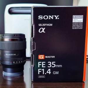 新嘅一樣 香港行貨 有單有盒 保養至 2026 年 7 月 配件齊全 Sony FE 35mm F1.4 GM...
