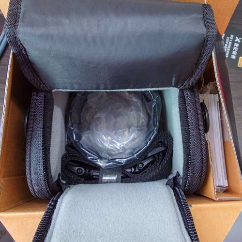 新嘅一樣 香港行貨 有單有盒 保養至 2026 年 7 月 配件齊全 Sony FE 35mm F1.4 GM...