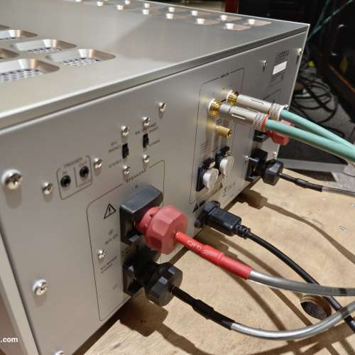 Luxman M-10X 旗艦後級