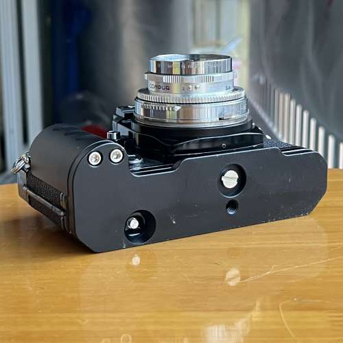 Nikomat EL black body +metal handle