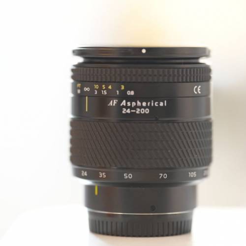 Tokina AT-X 242 AF AF 24-200mm f/3.5-5.6