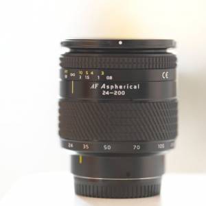 Tokina AT-X 242 AF AF 24-200mm f/3.5-5.6