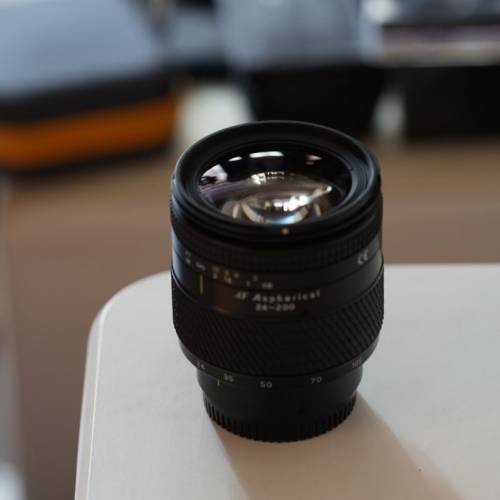 Tokina AT-X 242 AF AF 24-200mm f/3.5-5.6