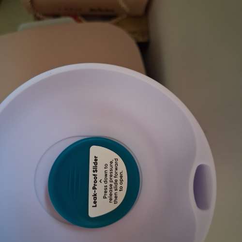 全新Owala 20oz SmoothSip Spout bottle