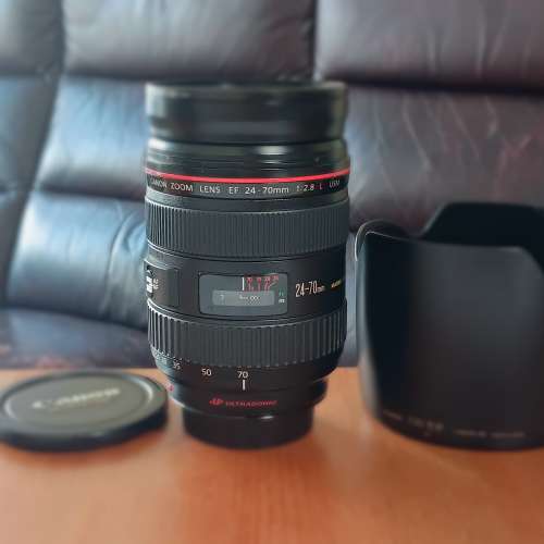 Canon EF 24mm-70mm f2.8L. 第一代 24-70 wide angle zoom Lens, 恒定大光圈f2.8。...