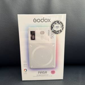 Godox 神牛 MA5R 磁吸式全彩 RGB LED 補光燈連充電寶 (粉紅色)