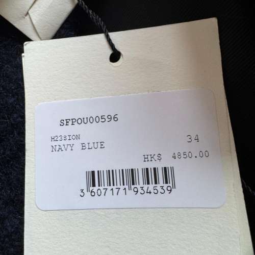 Brand new 100%手 全新 Heavy blue Jacket  放HKD1500, 原價HKD4850