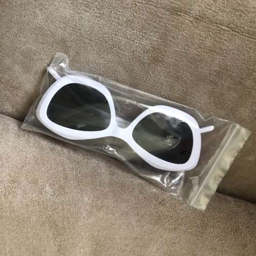 🕶️  Sunglasses WHITE AT8368 NEW 全新 太陽眼鏡 墨鏡 白色 🕶️
