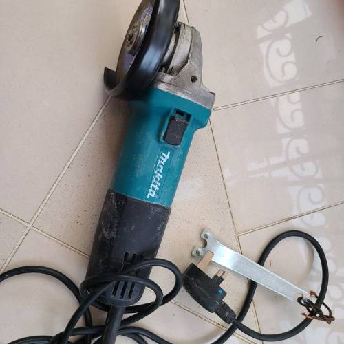 makita 4吋 角磨機
