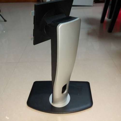 屯門良景輕鐵站交收 Dell monitor Stand 可璇轉升降架