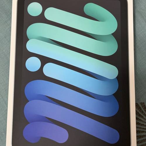 全新未開iPad Mini 7 (A17 Pro) 太空灰 / 128GB / WiFi