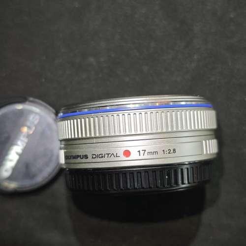 Olympus 17/2.8 奧林巴斯 17mm M43  17 功能全正常 99%new