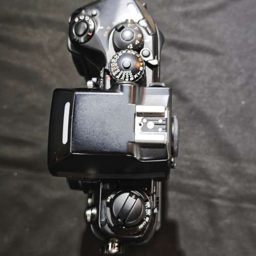 Nikon F4 + 尼康 MB-23 功能全正常 90%-95%new 送電試機 冇漏液問題